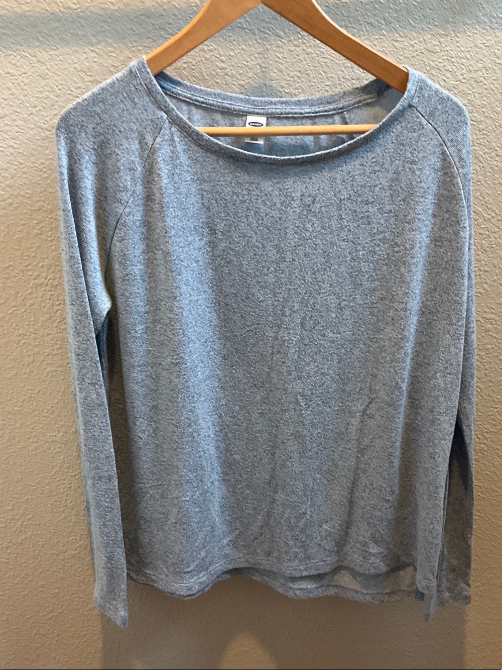 Old Navy Long Sleeve Crewneck Top